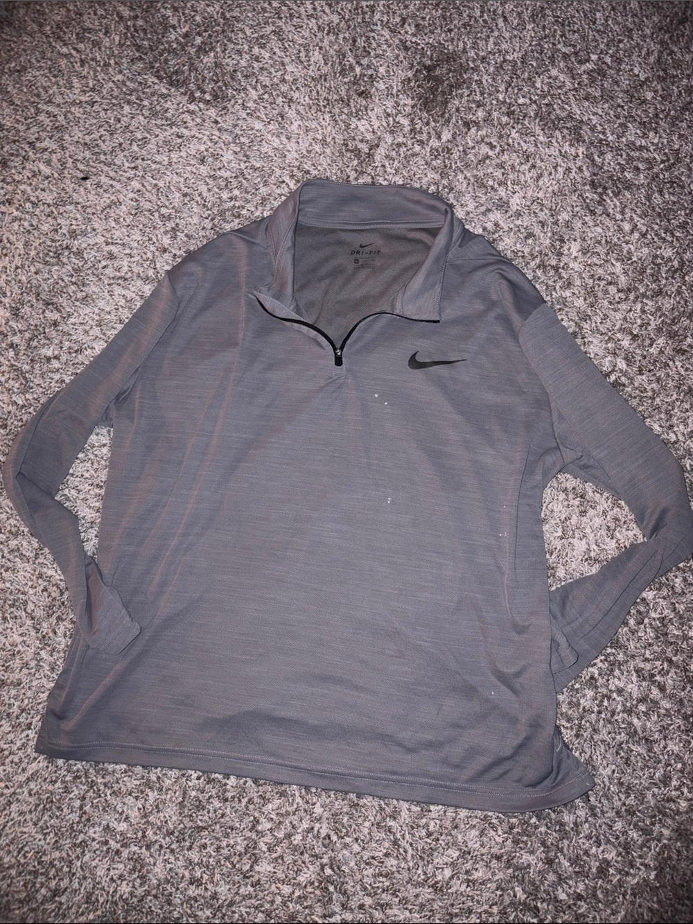 Nike Men's Light Gray Quarter-Zip Pullover